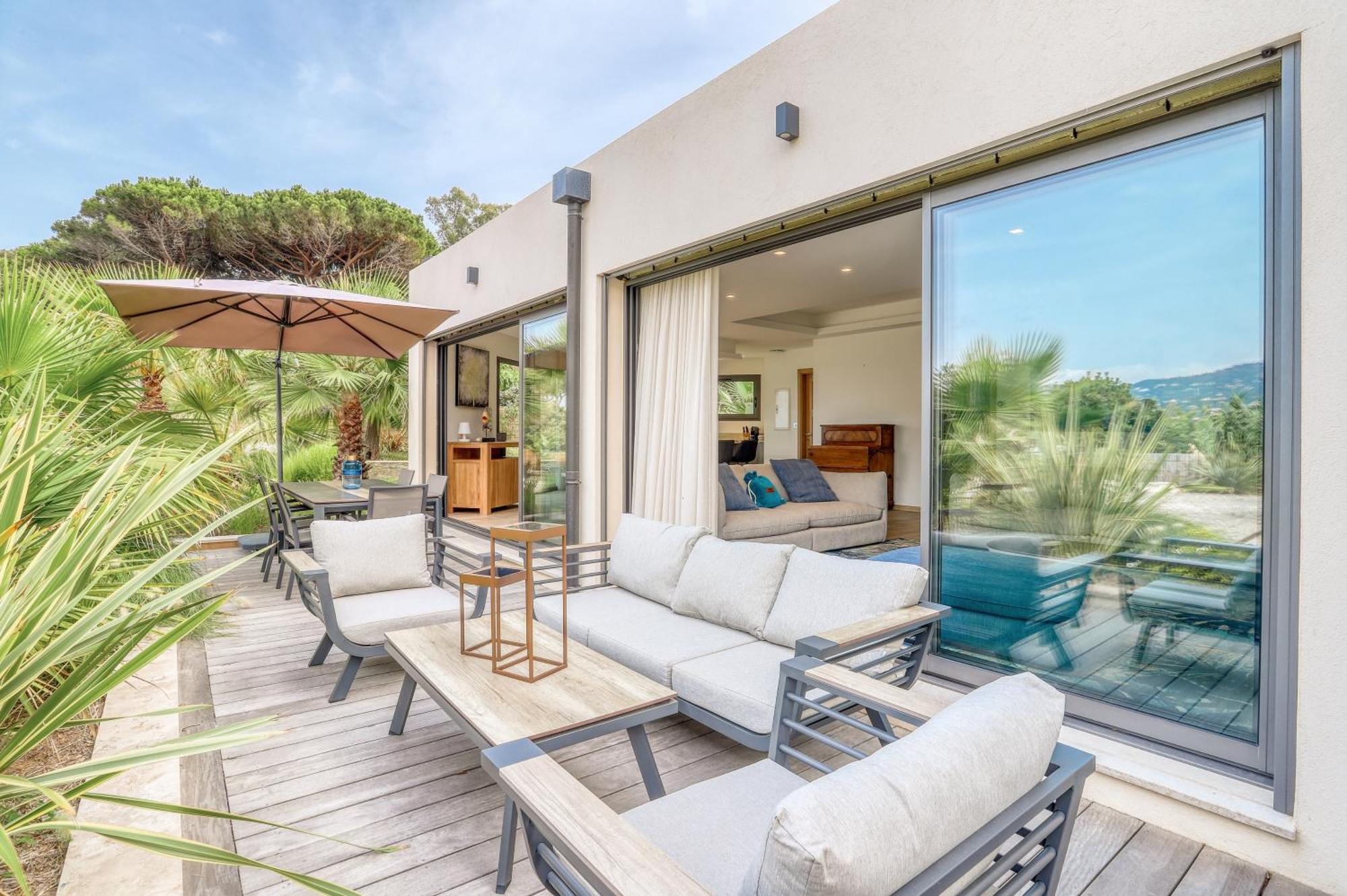 Akwabay - Les Du Cap Lodge Le Lavandou