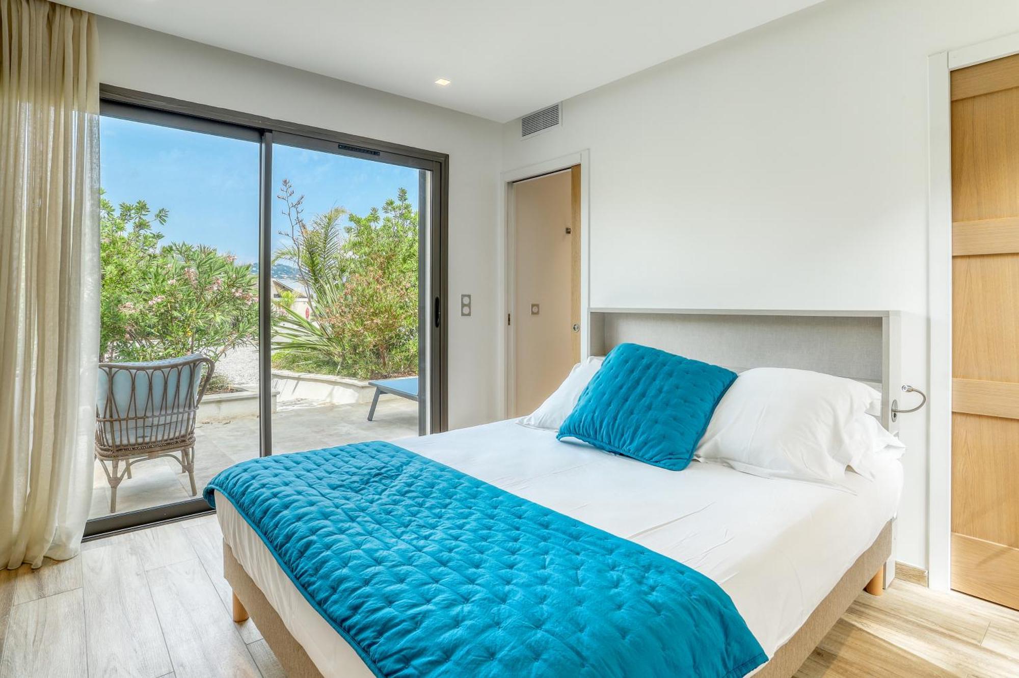 Akwabay - Les Du Cap Lodge Le Lavandou